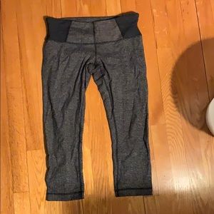 LuluLemon 3/4 grey leggings!